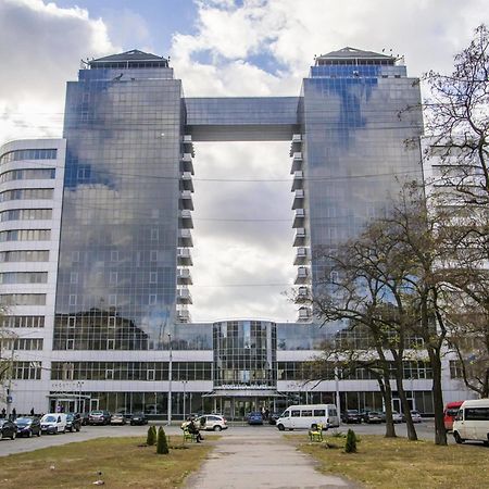 コルティツァ パレス ホテル Zaporizhia エクステリア 写真